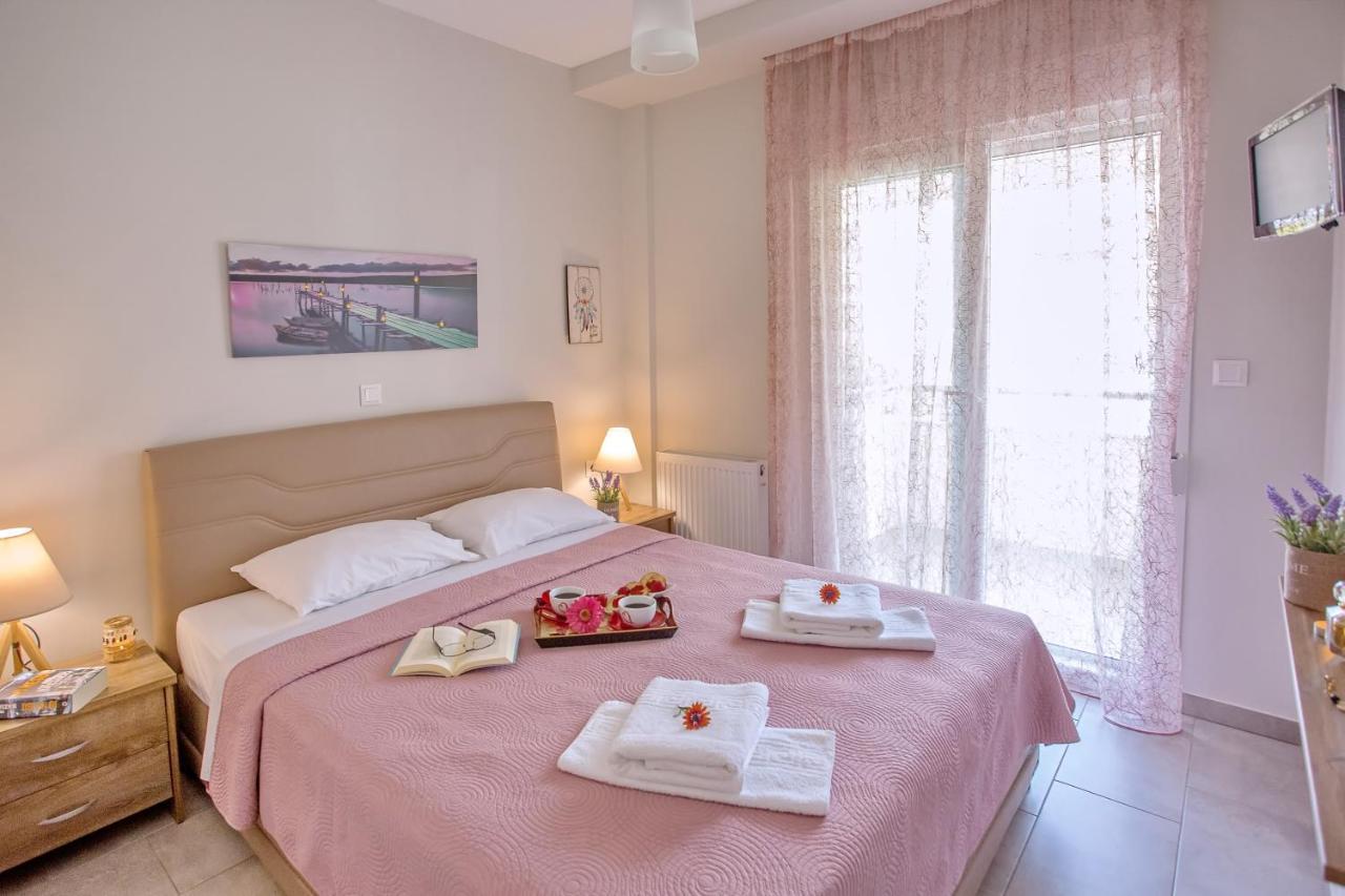 Sun & Sea Luxury Apartment Nea Peramos  Ngoại thất bức ảnh